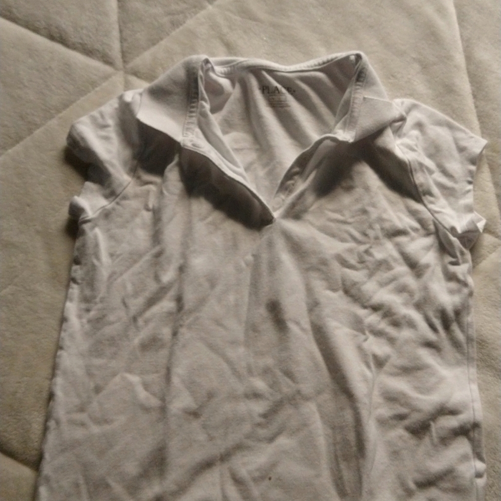 Kids L White Collared Tee